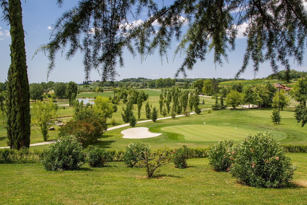 Casale In Collina Pensionat Capriva del Friuli Exteriör bild