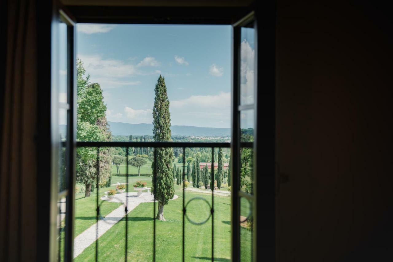 Casale In Collina Pensionat Capriva del Friuli Exteriör bild